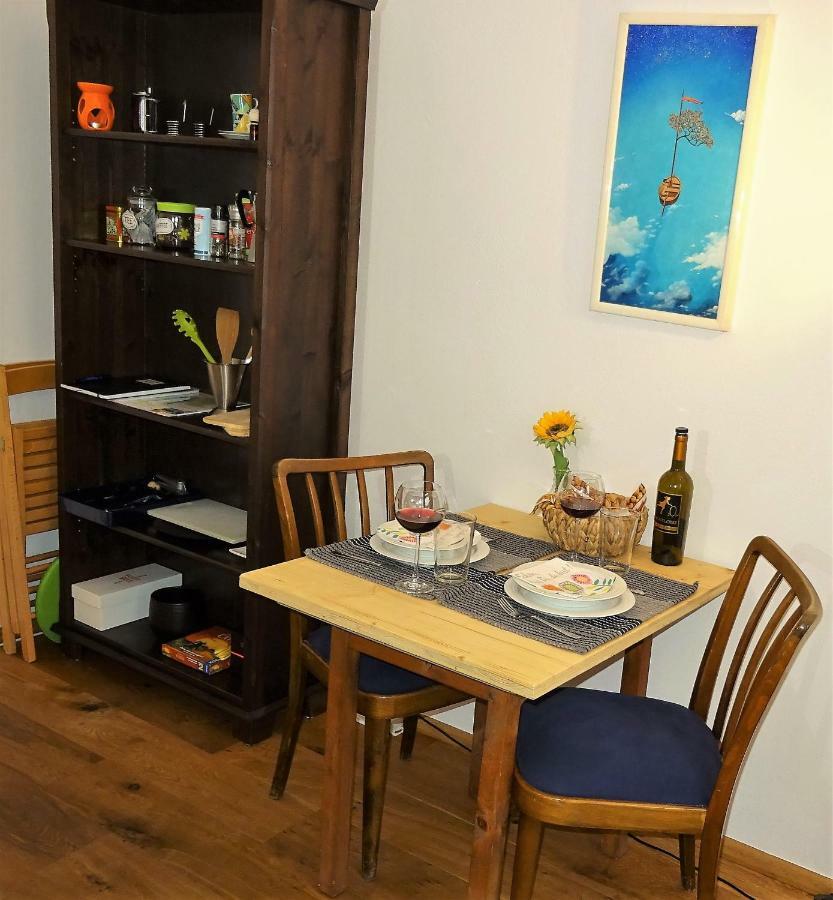 Lovely, Central Apartment With Balcony Innsbruck Eksteriør bilde